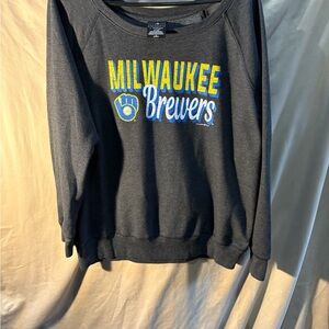 5th & Ocean Black Crew Neck Sweater Milwaukee Brewers